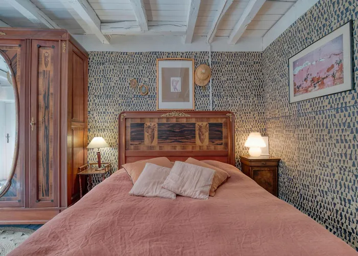 Grange Spacieuse Et Elegante *