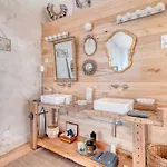 Country house Grange Spacieuse Et Elegante